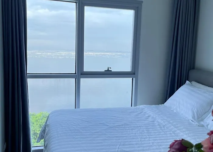 2br Luxurious Ocean View, Close Okada, Solaire, Moa, Airport With Free Parking *
